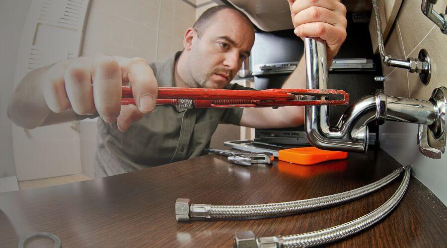Local annual plumbing maintenance in Hallettsville, TX